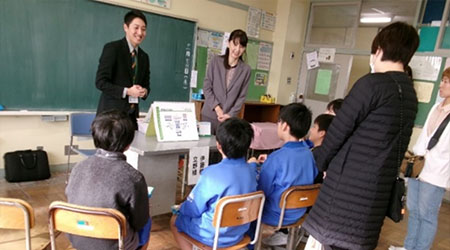 小学生へのキャリア教育に参加