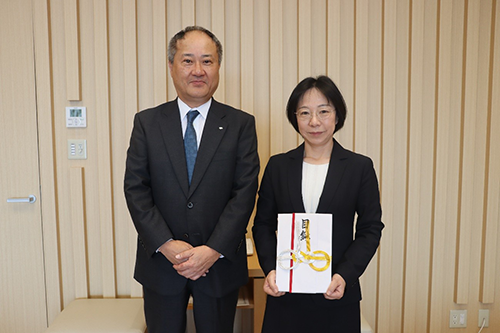 目録贈呈式(代表校)